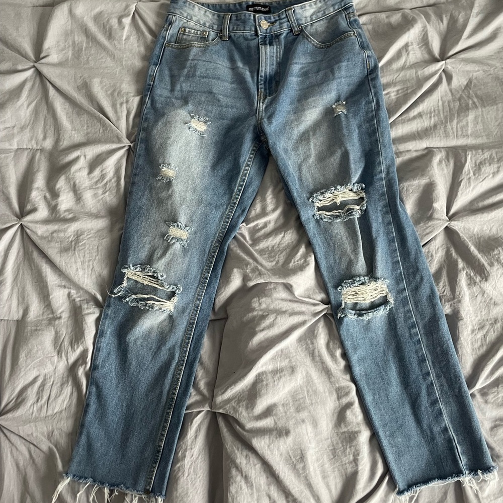 Light blue mom jeans from pretty little thing